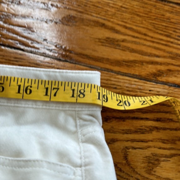 Talbots Velveteen Staight Leg Pant,cream color velvet feel fabric.Size 16 Petite - Picture 9 of 11